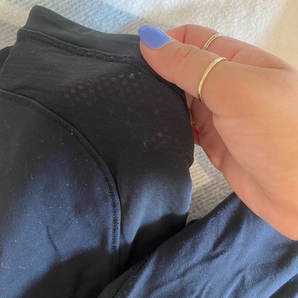 Cropped Lululemon Leggings - Picture 4 of 6